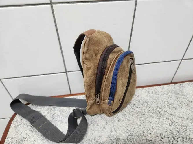 Bolsa transversal de ombro couro