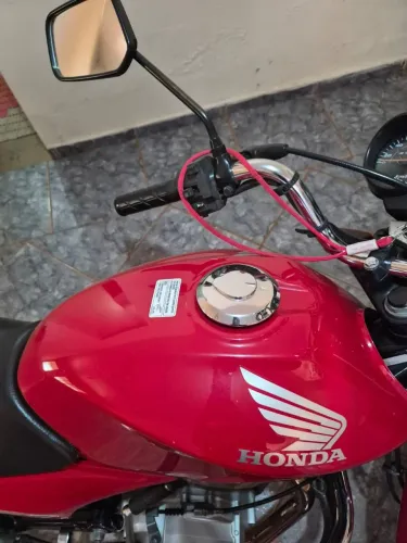 Vende titan 150 ks