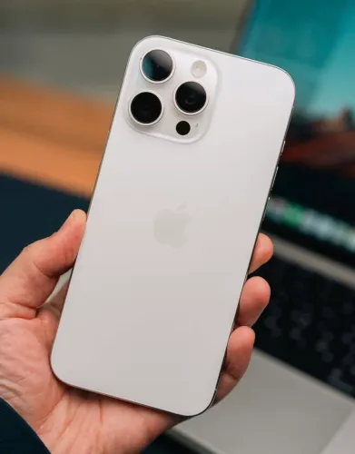 iPhone 15 pro Max 1T Seminovo Raro