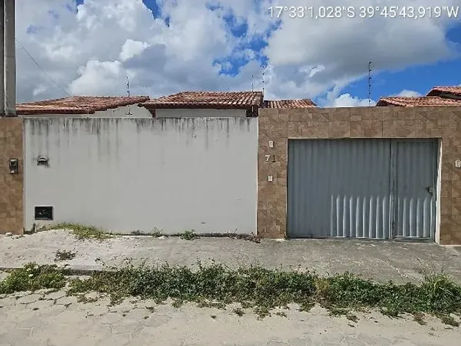 Oferta limitada Casa no Tancredo Neves, Teixeira de Freitas - BA, Nº 71, 2 quartos, 200m²
