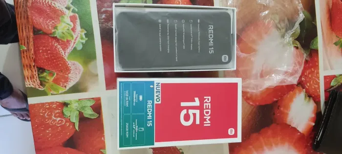 Redimi 15 256 GB 8+8 de ram 
