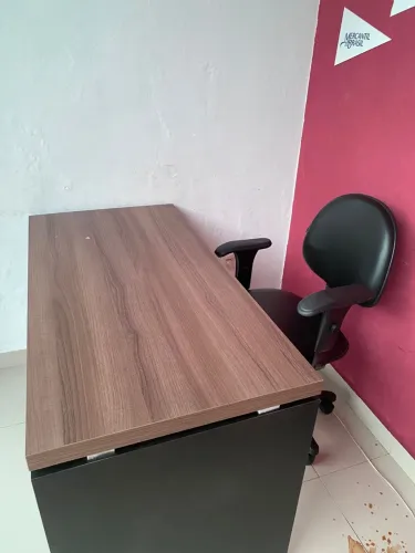 Mesa de escritório ou estudos