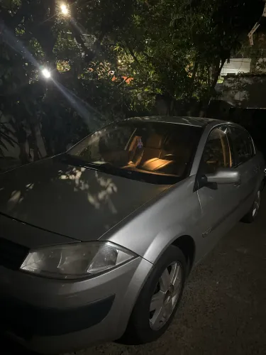 Renault Megane Sedan Dynamique Hi-flex 1.6 16V 2009