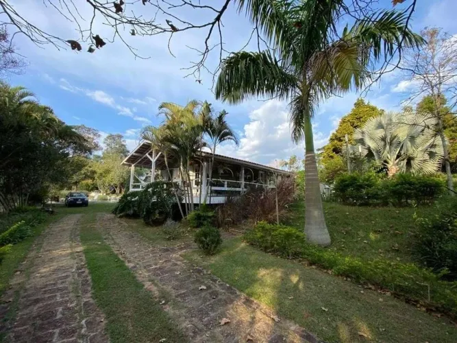 Chácara à venda em Vinhedo, VALE DA SANTA FE, com 4 quartos, com 4076 m²