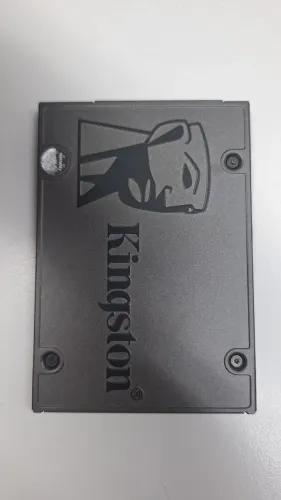 SSD240GB Kingston usado
