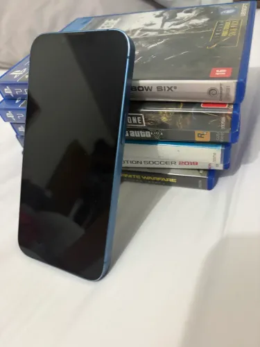 Play 4, IPhone 13, Dji Neo