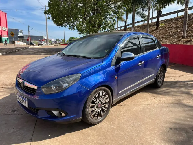 Fiat Grand Siena Essence Dual. 1.6 Flex 16V 2015