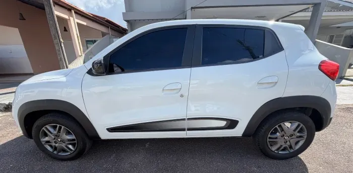 Renault Kwid Intense 1.0 Flex 12V 5P Mec. 2021