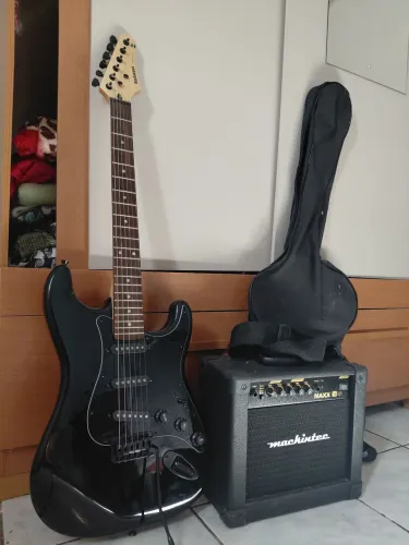 Guitarra Strinberg Rockwave