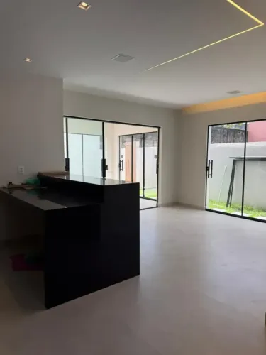 BELA CASA NO QUARTZO CONDOMÍNIO VERDE