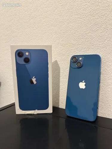 iPhone 13 128gb Azul Seminovo 83% // impecável // retirada na Savassi