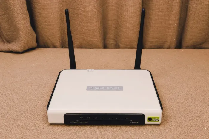 Modem Roteador TP-Link TD-W8961N | ADSL2+ Wireless N 300Mbps com 2 Antenas e 4 Portas LAN