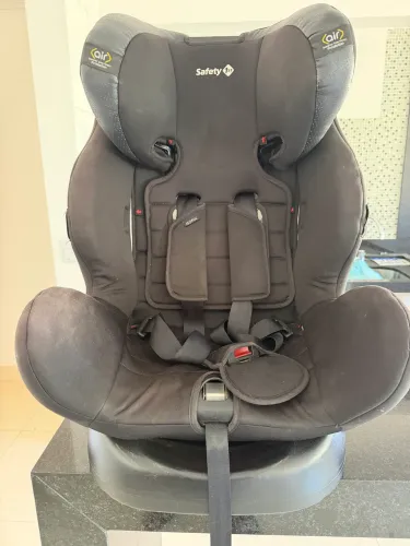 Cadeirinha SAFETY 1st isofix