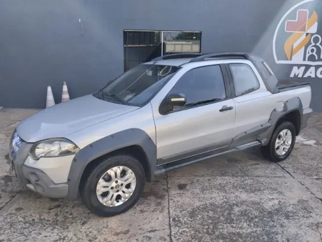 Fiat Strada Adventure1.8/ 1.8 Locker Flex CD 2012