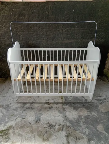 Berço simples