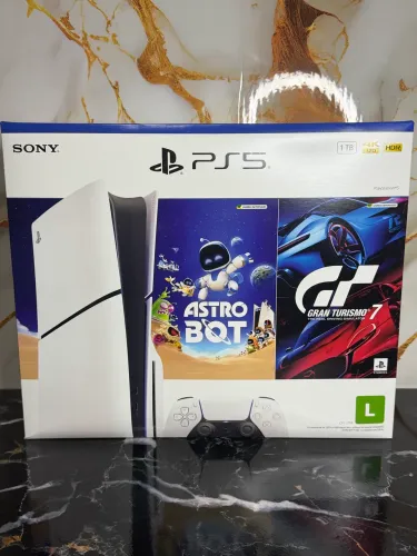 Play 5 Mídia Física 1TB + Controle Original LACRADOS 1 ano de garantia