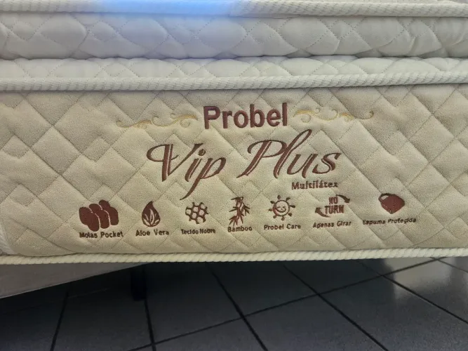 Excelente oportunidade - Colchão de Casal Padrão + Base da cama
