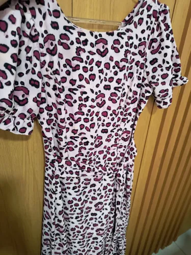 Vestido longo de onça rosa