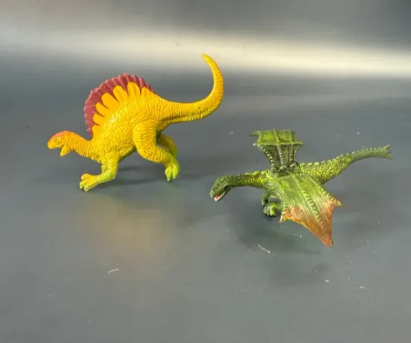 bonecos miniaturas 2 répteis pré-históricos em pvc vintage dinossauros