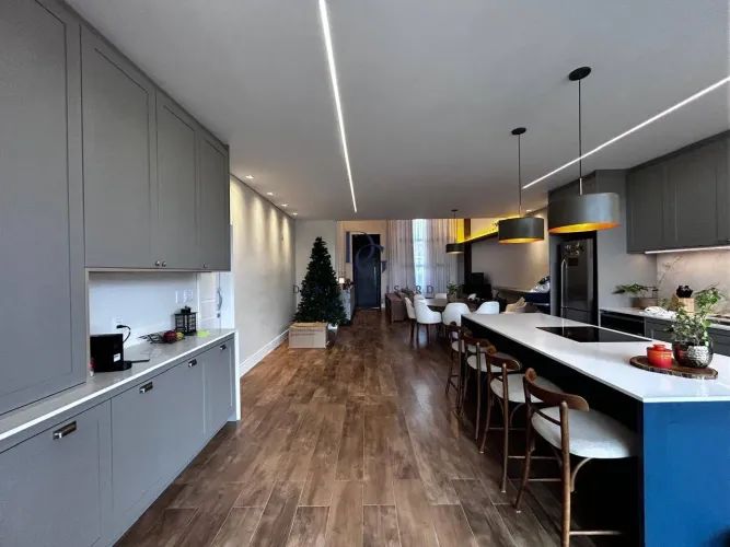 Casa com 3 dormitórios para alugar, 180 m² por R$ 6.059,00/mês - Condomínio Vale dos Crist