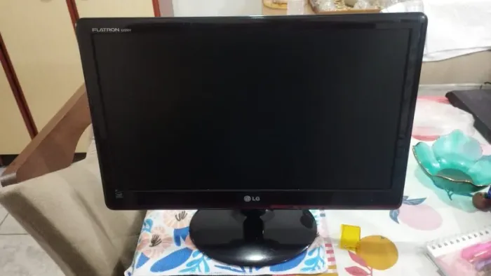 monitor Lg 22" HDMI