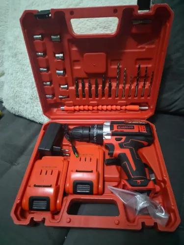 Parafusadeira impacto e Furadeira 21v 