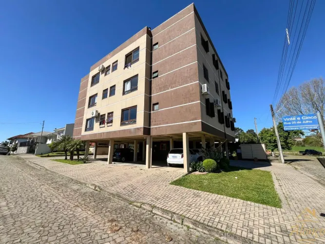 Apartamento MOBILIADO à venda, com dois dormitórios. Bairro Bavária em Nova Petrópolis/RS