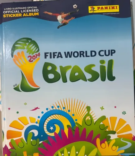 ALBUM COPA DO MUNDO - BRASIL 2014 - COMPLETO - CAPA DURA