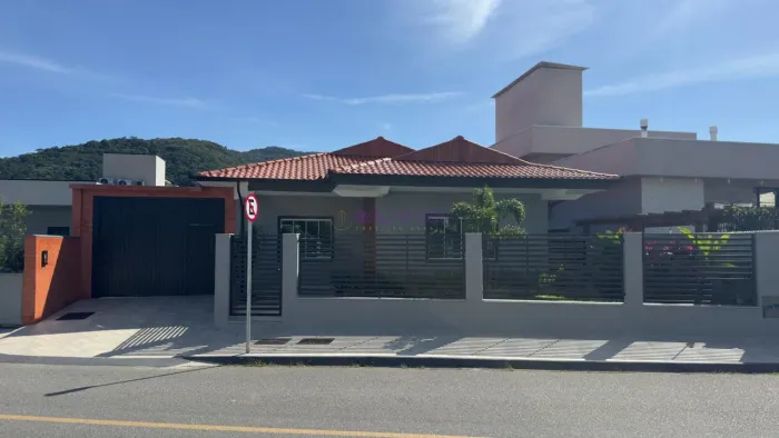 Casa na Pedra Branca em Palhoça