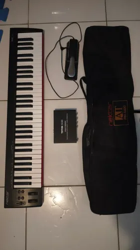 Controlador Midi Nektar Se61 + Pedal + Placa Teyun + Capa