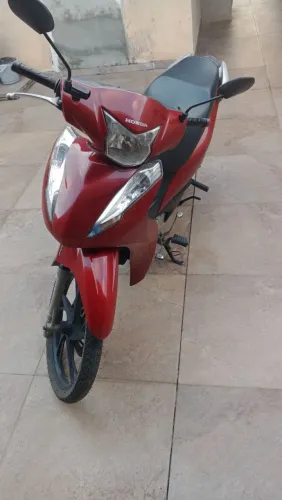 Vendo biz 2020 único dono pneu novos toda revisada