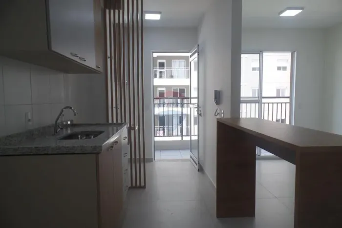 Apartamento novo para locação com 58m², dois quartos e uma vaga de garagem