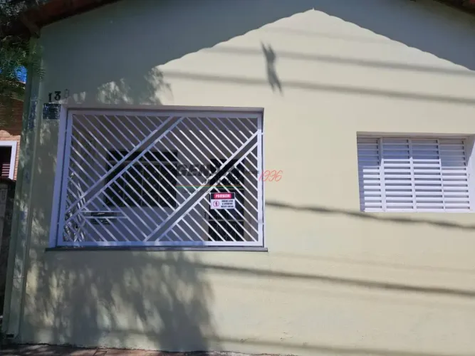 Casa com 2 dormitórios à venda, 184 m² por R$ 742.000 - Bairro Vila Areal - Indaiatuba/SP