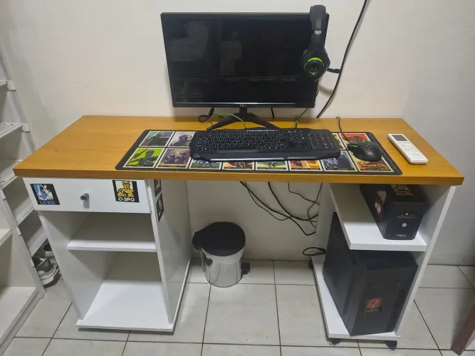 Vendo mesa de computador
