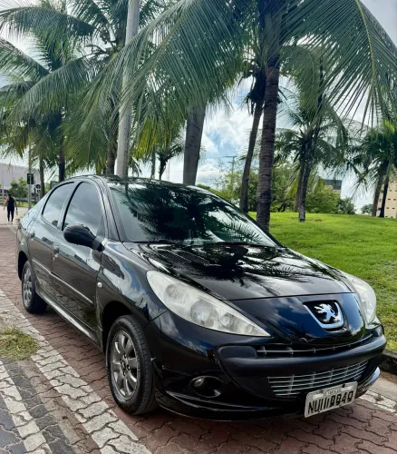 Peugeot 207 Sed. Passion XR Sport 1.4 Flex 8V 4P 2011