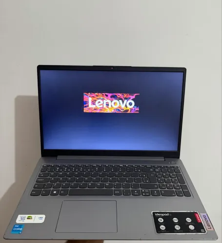 Notebook Lenovo i3 11th gen, 20gb ddr4, Ssd Nvme 256gb (Aceito Cartão)