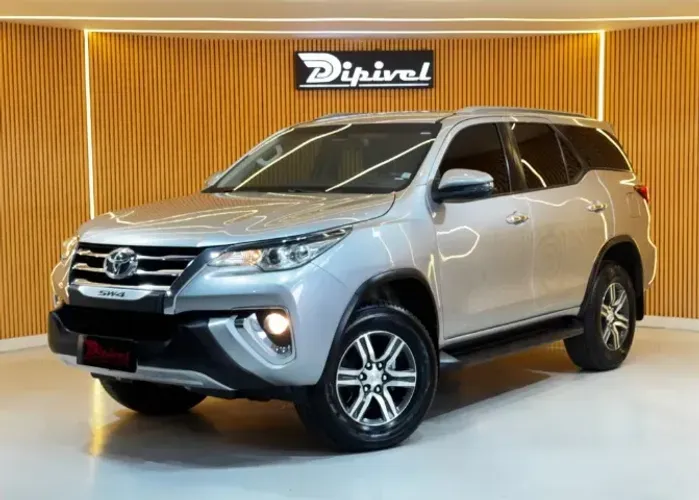 Toyota Hilux SW4 SRV 4X2 2.7 Flex 16V Aut. 2019