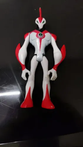Gigante Waybig Bootleg Ben 10 Boneco Brinquedo Figura Usado