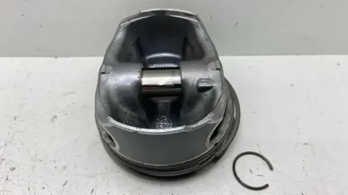 Pistão Do Motor Mercedes A200 Gla200 Cla200 2.0 2015 26cx149