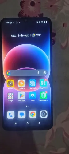 Celular semenovo com poucas marcas de uso realme note 70