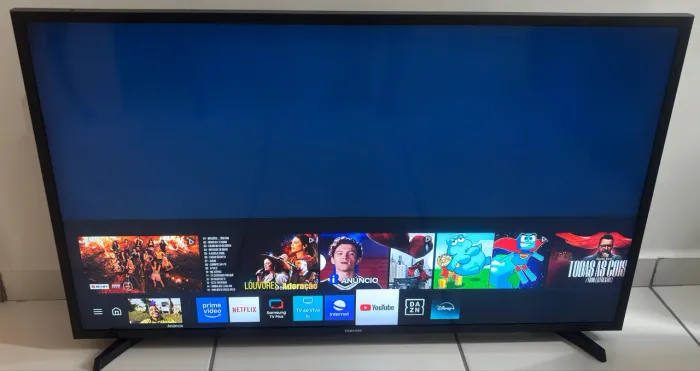 tv smart grande samsung 43 4k tudo funcionando perfeitamente
