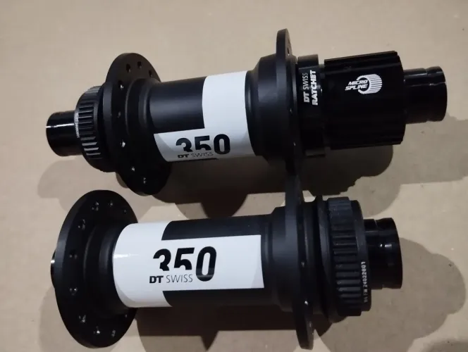 Par de cubos DT swiss 350 boost mtb