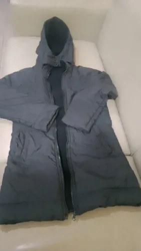 Vendo lindo casaco feminino forado com desani perfeito