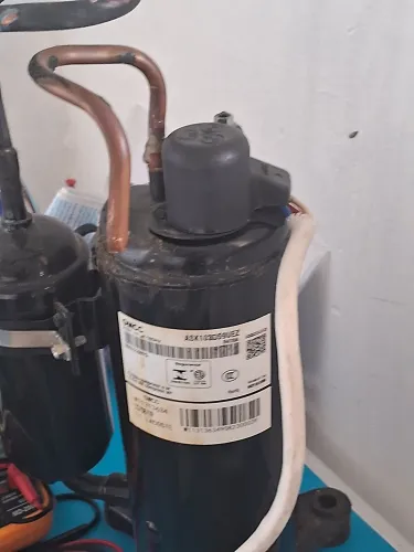 Vendo compressor inverter. 