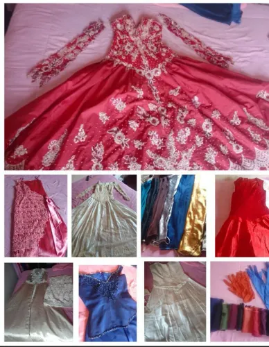 Lote de vestidos em alerta costura