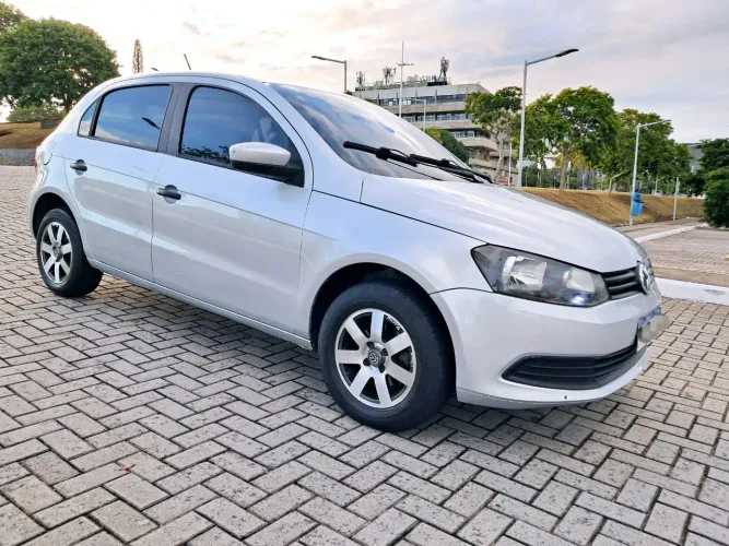 Volkswagen Gol Geração VI Trendline 1.0 8V Total Flex Mec. 4P 2016
