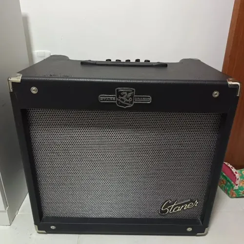 Amplificador Staner (Cubo de baixo)