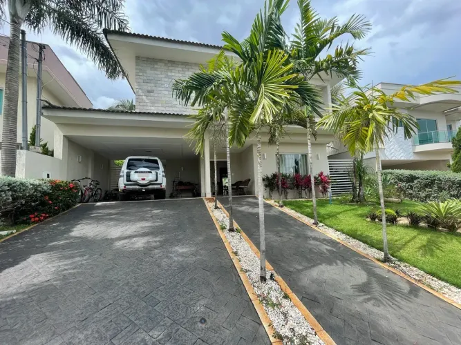 Casa à venda 5 Quartos, 5 Suites, 4 Vagas, 485M², Condomínio do Lago, Goiânia - GO
