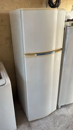 GELADEIRA DUPLEX FROST FREE 