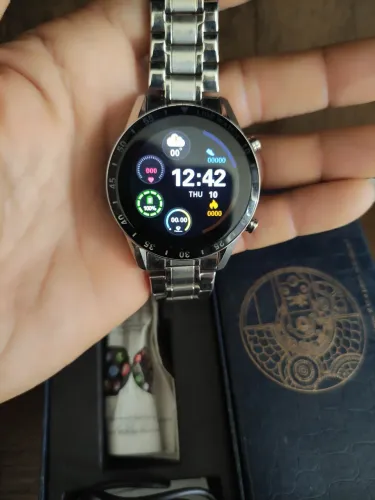 Relógio smartwatch faz ligação 
